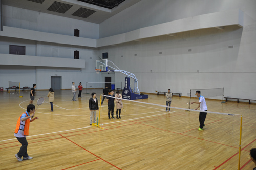 南京天光所举办乒乓球、羽毛球和篮球比赛