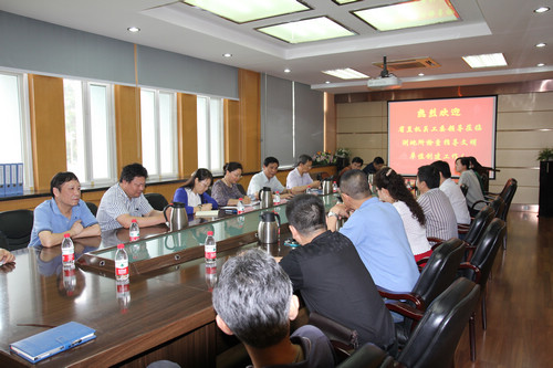 湖北省直机关工委到测地所检查文明单位创建工