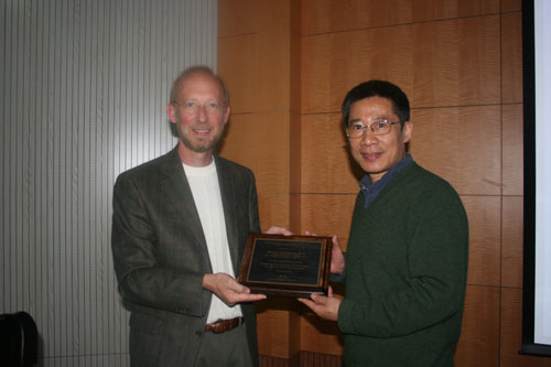 美国加州大学圣地亚哥分校Don Cleverland教授