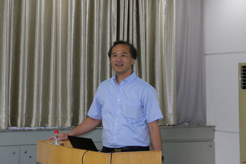 美国德克萨斯大学奥斯汀分校林俊孚教授访问合