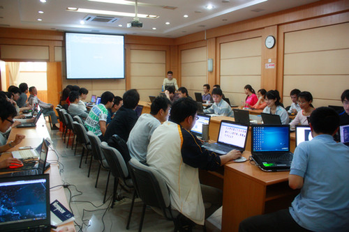 生物多样性野外监测和数据分析技术培训班在