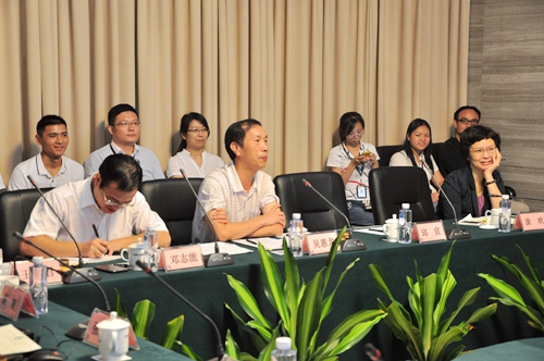 广东省创新团队考察组赴先进院调研