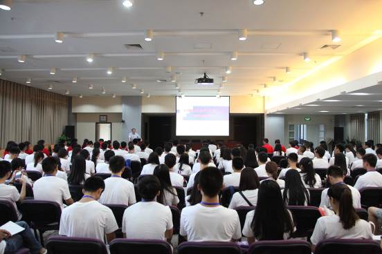 微电子所暨国科大微电子学院大学生夏令营开营