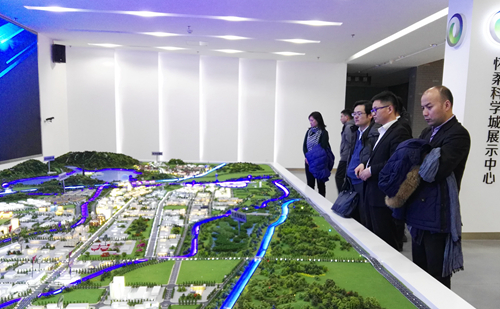 成都天府新区赴国科大调研科教融合工作