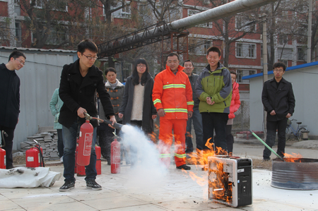 遗传发育所举办新员工冬季消防培训活动