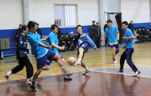 金属所2011年度先进炭材料杯室内足球赛落幕