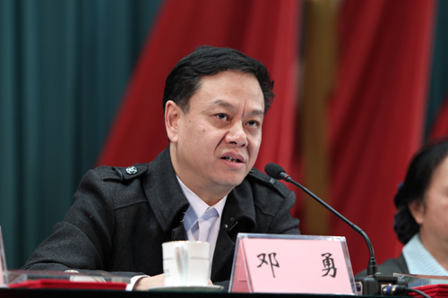 方新出席研究生院学生思想政治教育工作研讨会