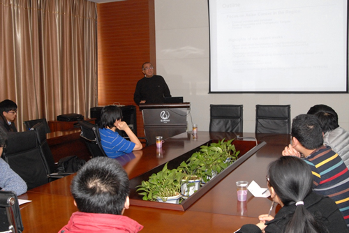 新加坡学者Teh Bin Tean访问上海药物所