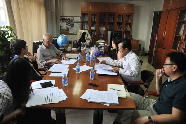 德国汉堡大学教授Klaus Fraedrich访问大气所