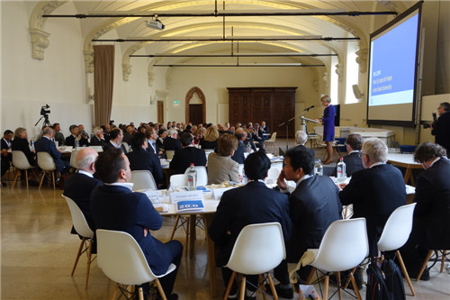 新疆生地所与比利时根特大学签署合作协议