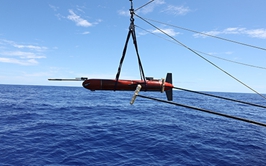 万米深渊科考频传捷报 “海翼”号创造新纪录