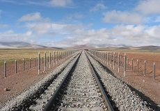 青藏铁路工程冻土路基筑路技术<br>与示范工程