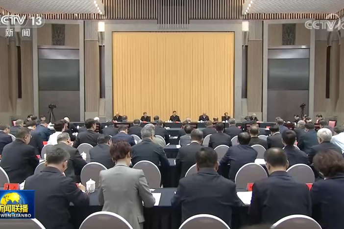 【新闻联播】习近平在加强基础研究座谈会上强调 以更大力度更实举措加强基础研究 进一步打牢科技强国建设根基