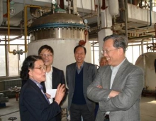 与祖国发展共进，与改革开放同行