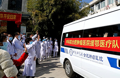 疫情防控的两条战线